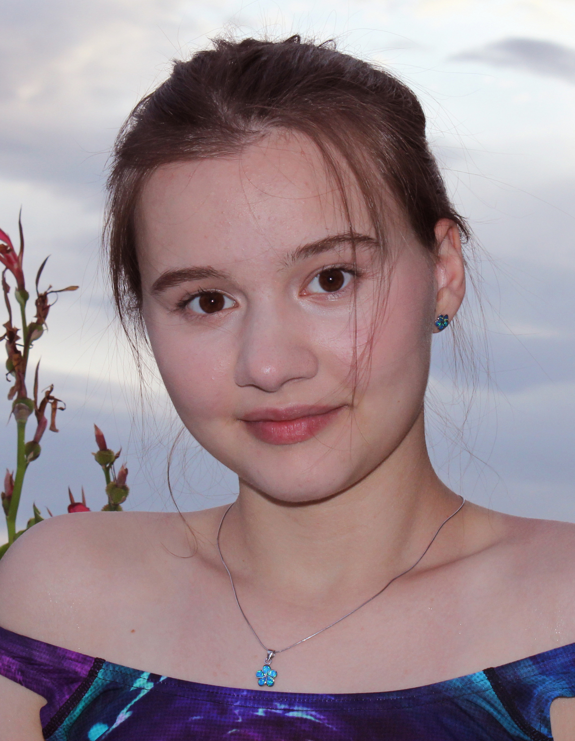 Alexandria Chaliovski Gold Lexi teenage girl actress top TV show